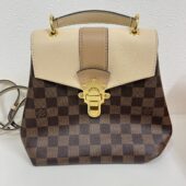 ブランドバッグを札幌市東区の女性から買取いたしました。