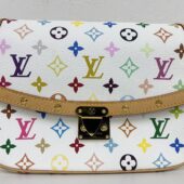 ルイヴィトンのバッグを東区の女性から買取いたしました。