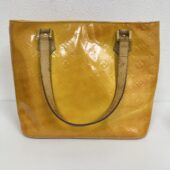 ルイヴィトンのバッグを東区の女性から買取いたしました。